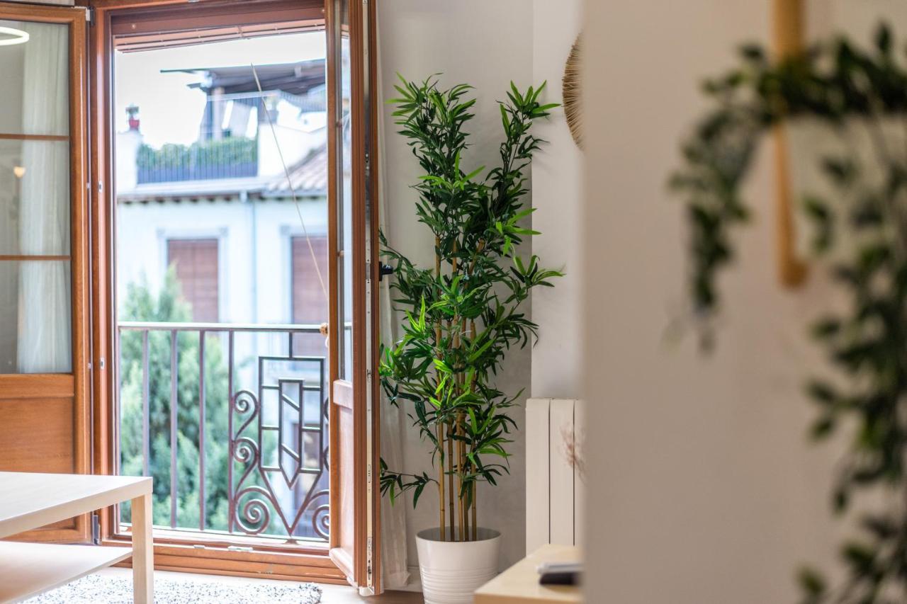 Tuguest Plaza Pescaderia - Catedral Apartment Гранада Екстериор снимка